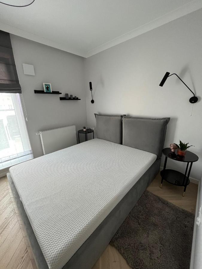 Apartment Feel At Teczowa Halo *